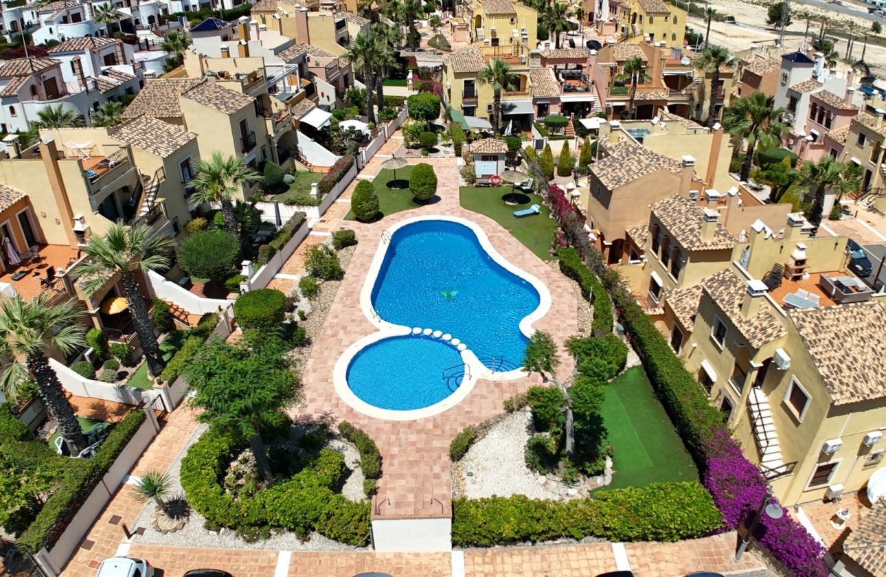 Videresalg - House - Algorfa - La Finca Golf Resort