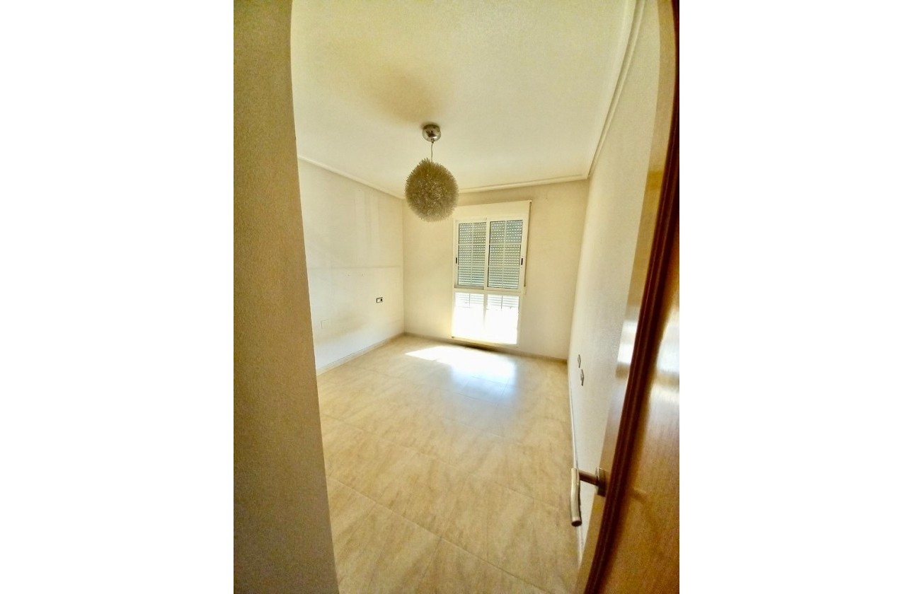 Videresalg - Leilighet - Almoradi
