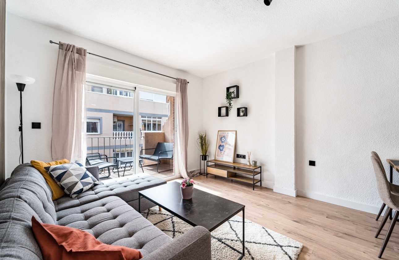 Videresalg - Leilighet - Torrevieja - El Acequión - Los Náufragos