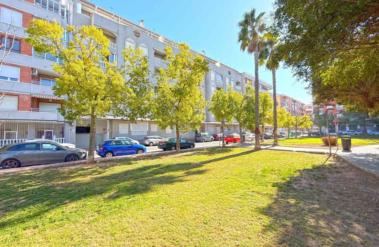 Videresalg - Leilighet - Torrevieja - El Acequión - Los Náufragos