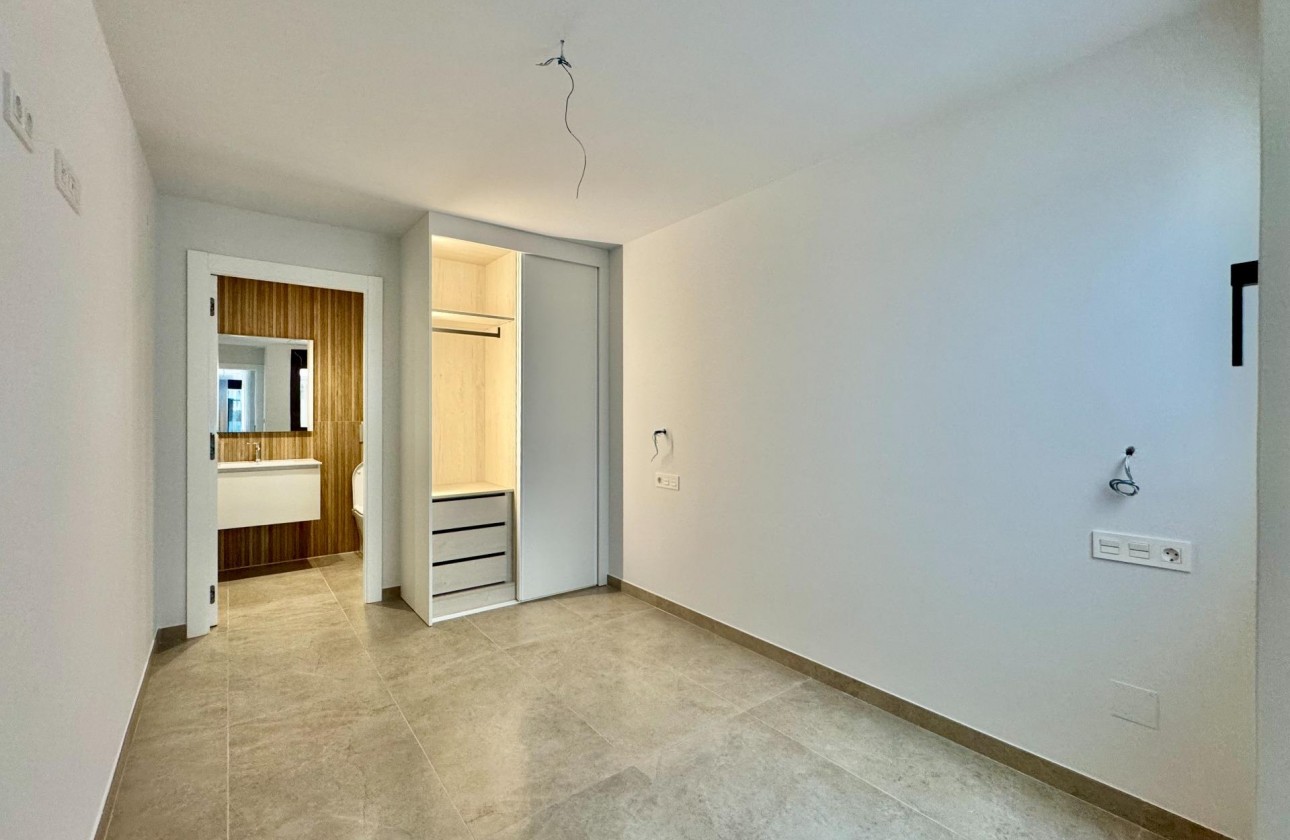 Videresalg - Leilighet - Torrevieja - La Siesta - El Salado -  Torreta