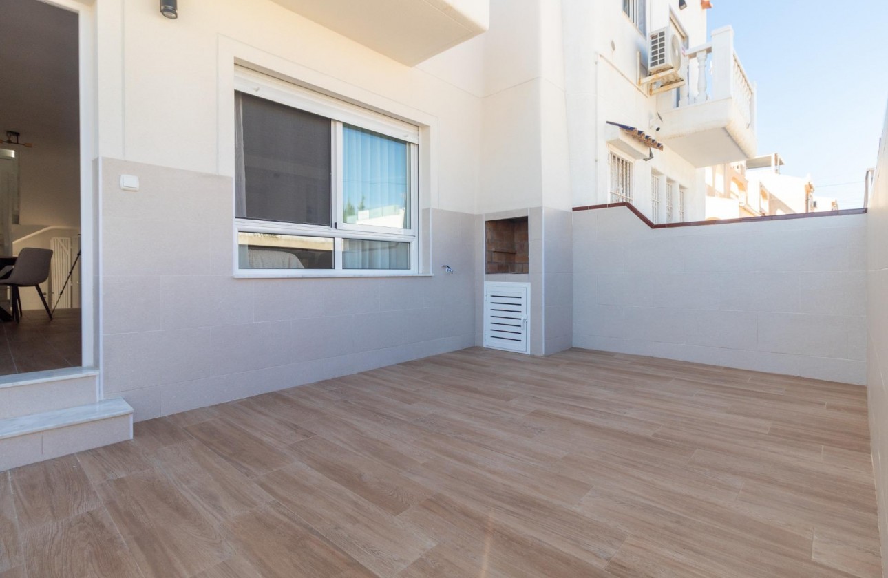Videresalg - Rekkehus - Torrevieja - Los Angeles