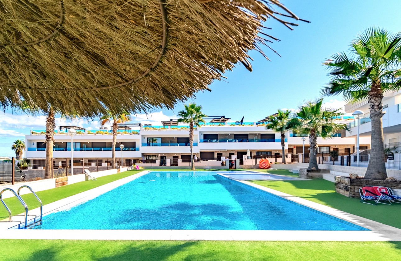 Videresalg - Rekkehus - Torrevieja - Los Balcones - Los Altos del Edén