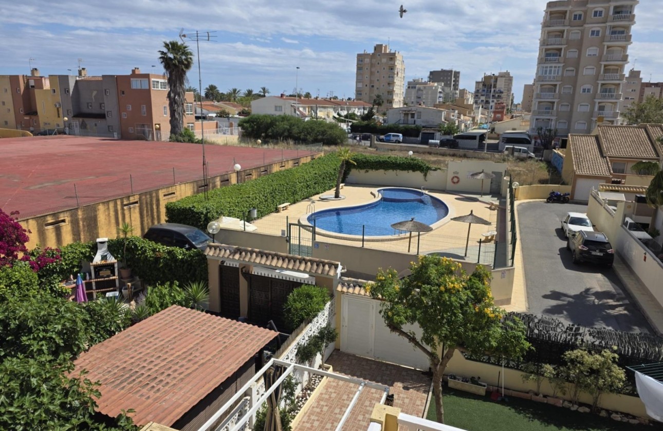 Videresalg - Rekkehus - Torrevieja - Nueva Torrevieja - Aguas Nuevas