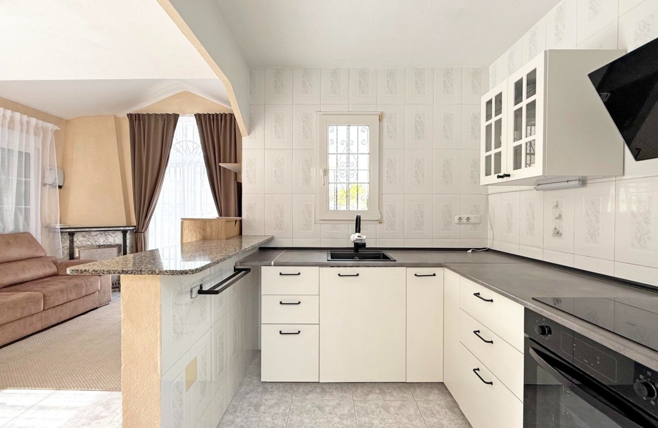 Videresalg - Rekkehus - Torrevieja - Torreta Florida