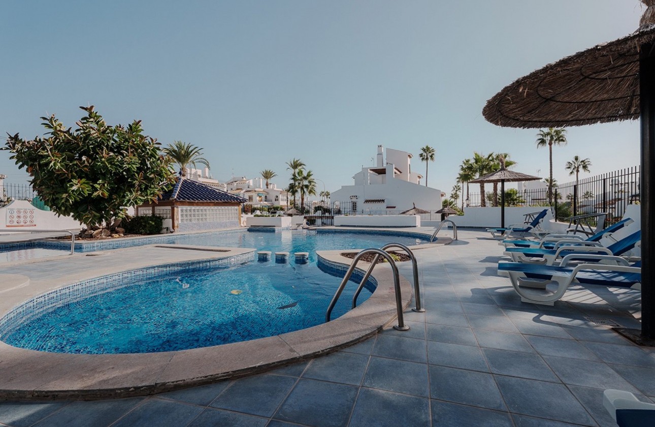 Videresalg - Tosidig - Orihuela Costa - Villamartín