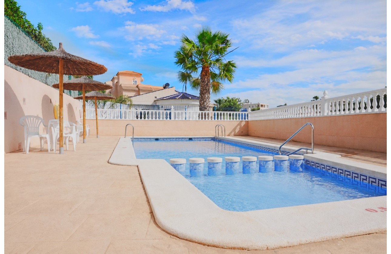 Videresalg - Townhouse / Terraced House - Orihuela Costa - La Zenia