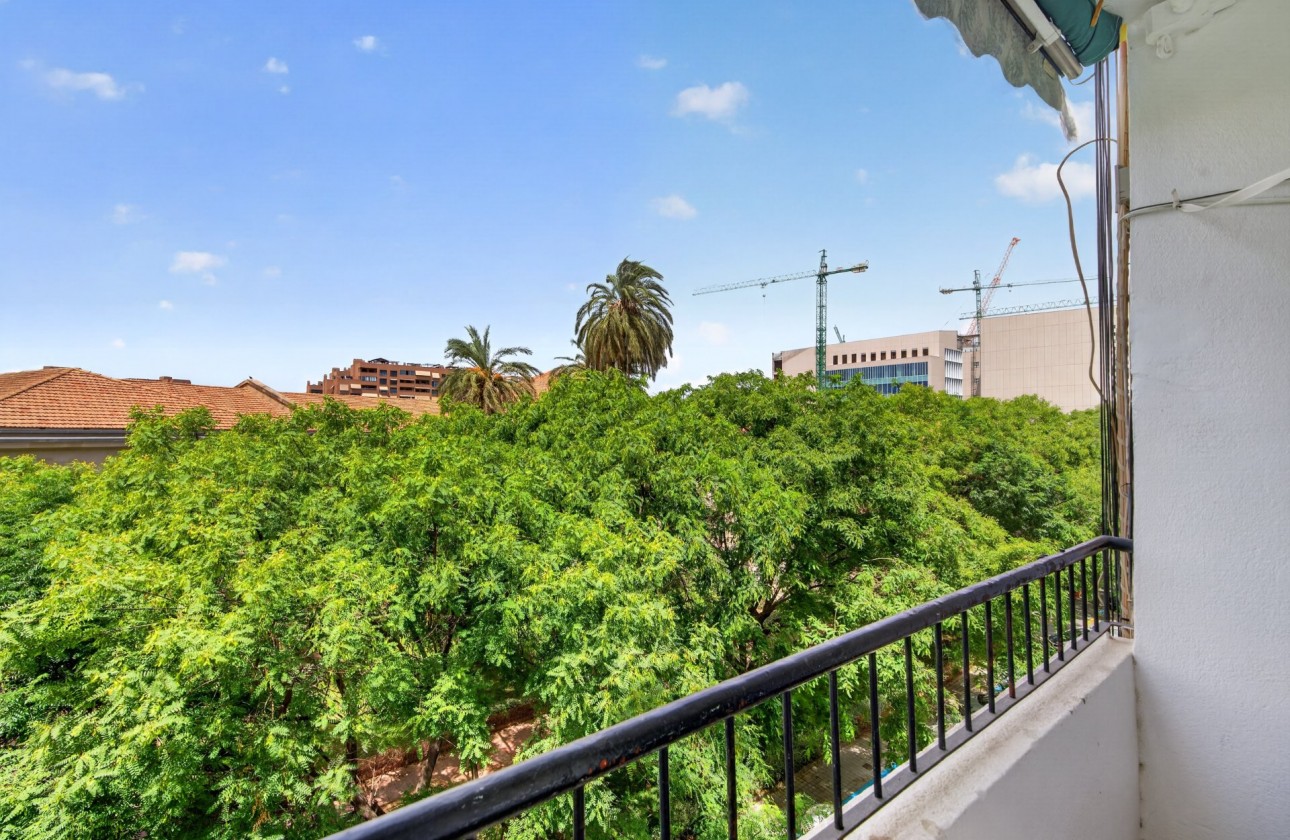 Wiederverkauf - Apartment - Alicante - Calle de los Doscientos