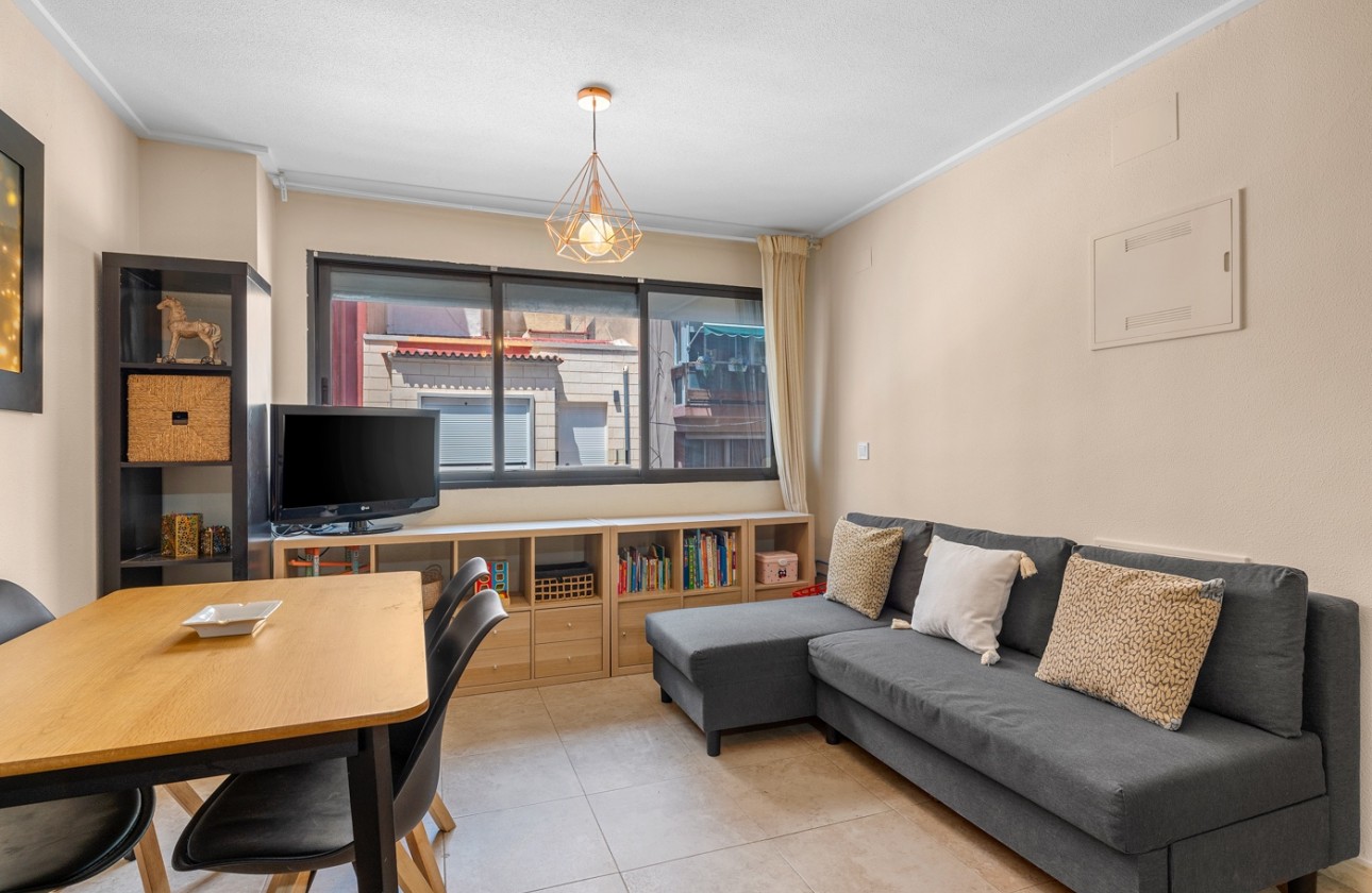 Wiederverkauf - Apartment - Alicante - Carolinas Bajas
