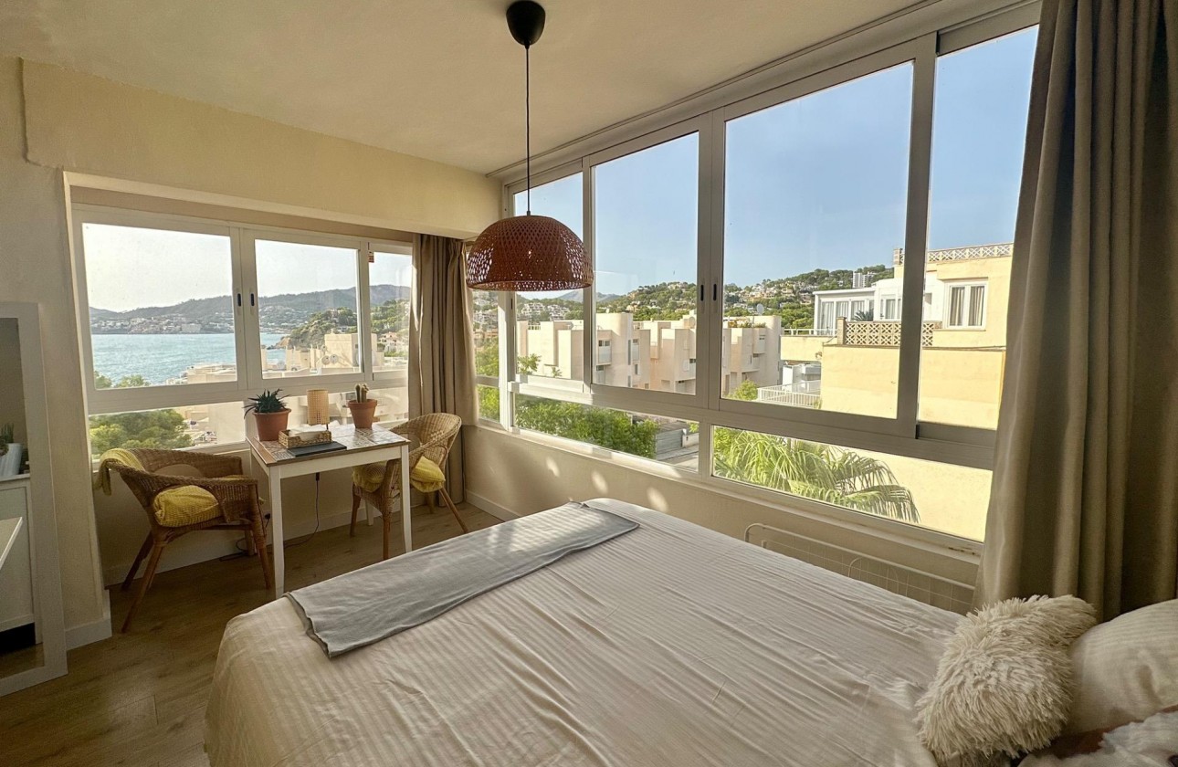 Wiederverkauf - Apartment - Calvià - Costa de la Calma