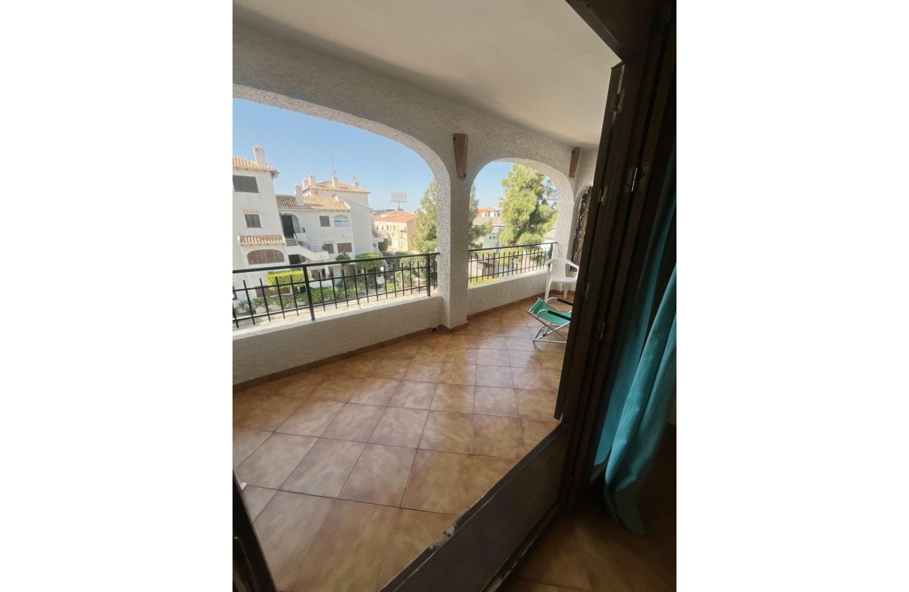Wiederverkauf - Apartment - Orihuela Costa - Cabo Roig