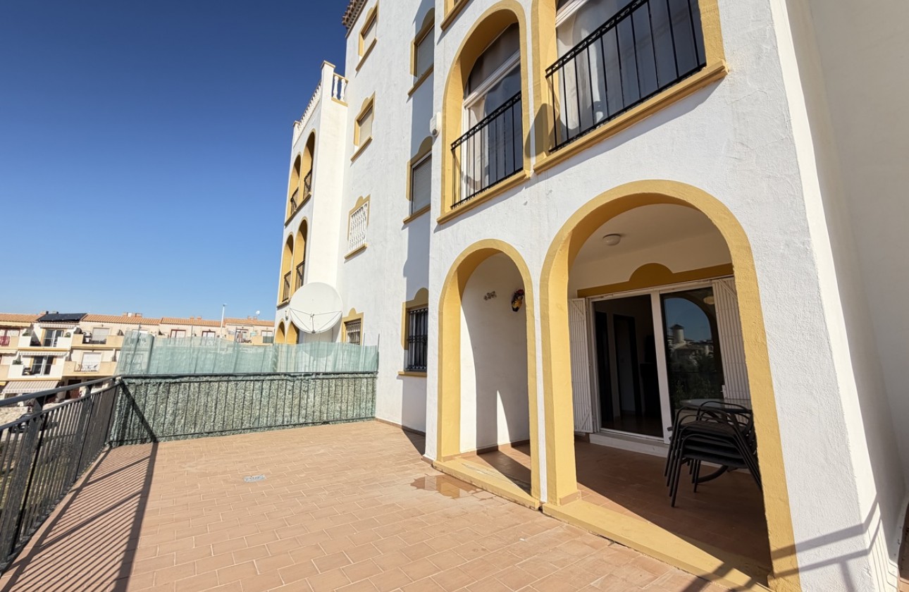 Wiederverkauf - Apartment - Orihuela Costa - La Zenia