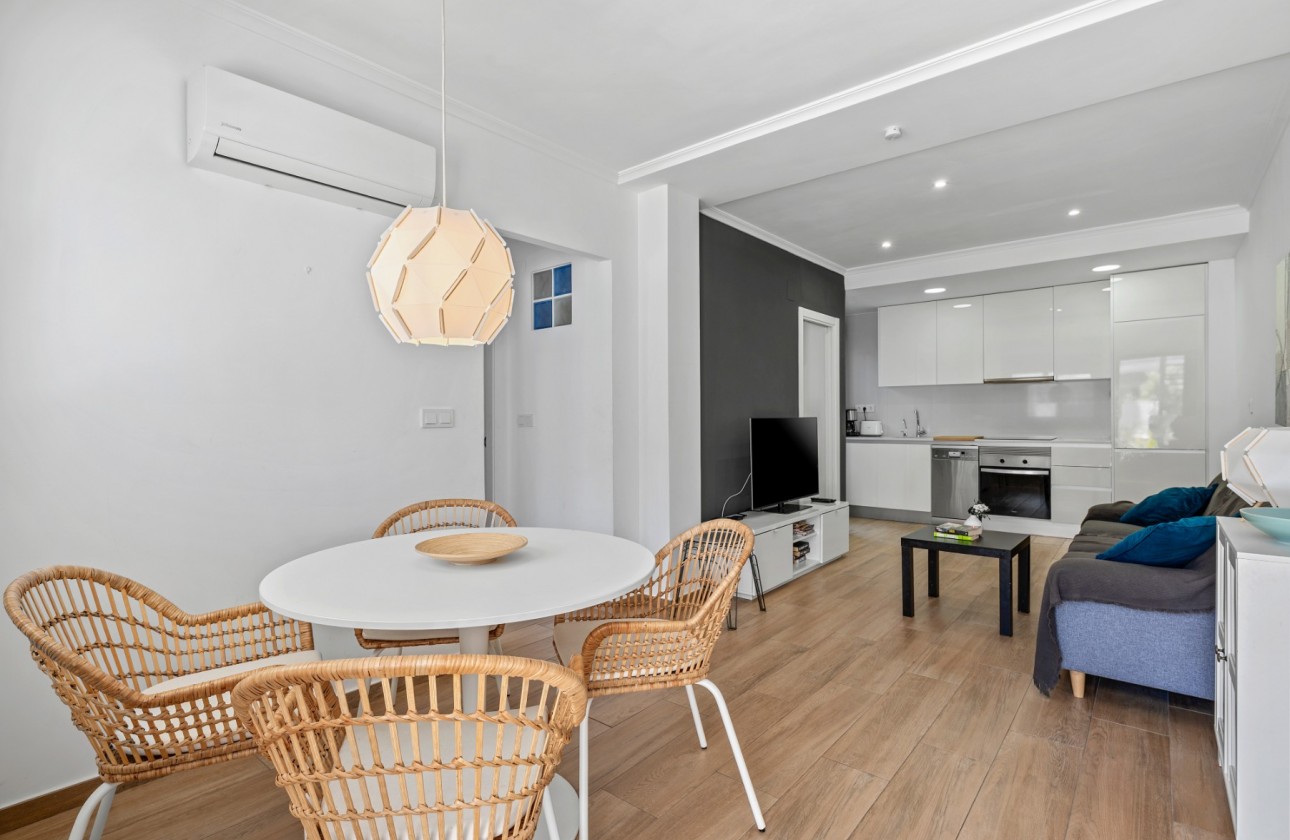 Wiederverkauf - Apartment - Orihuela Costa - La Zenia