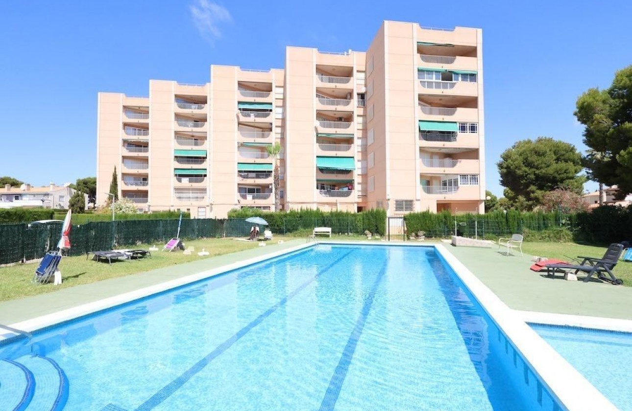 Wiederverkauf - Apartment - Orihuela Costa - La Zenia