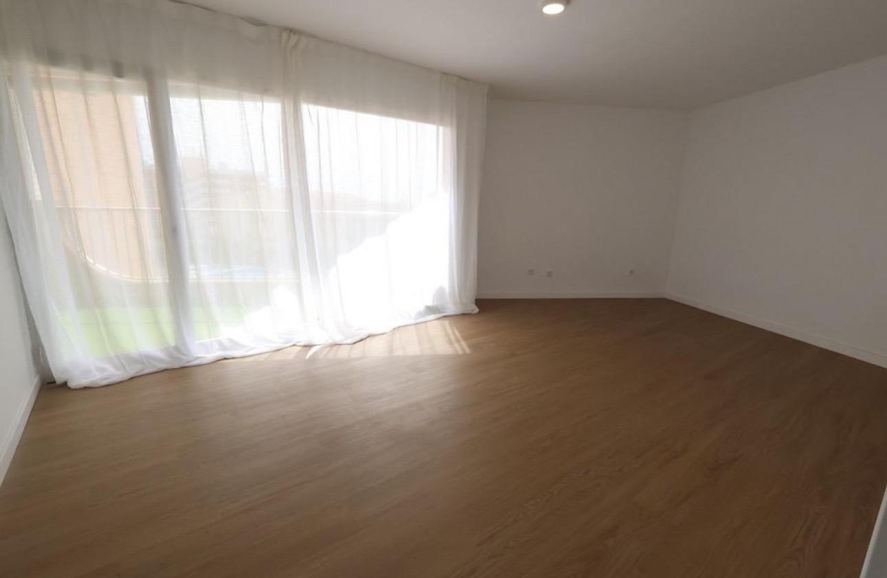 Wiederverkauf - Apartment - Orihuela Costa - La Zenia