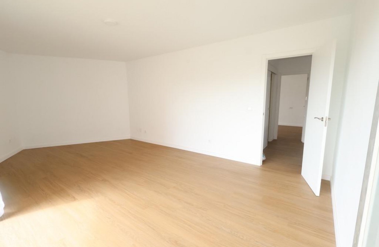 Wiederverkauf - Apartment - Orihuela Costa - La Zenia