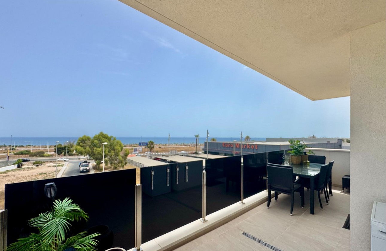 Wiederverkauf - Apartment - Orihuela Costa - Punta Prima