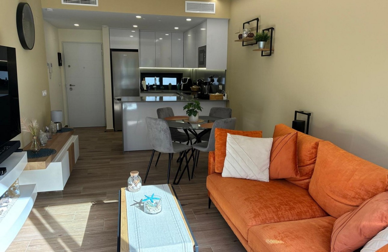 Wiederverkauf - Apartment - Orihuela Costa - Villamartín
