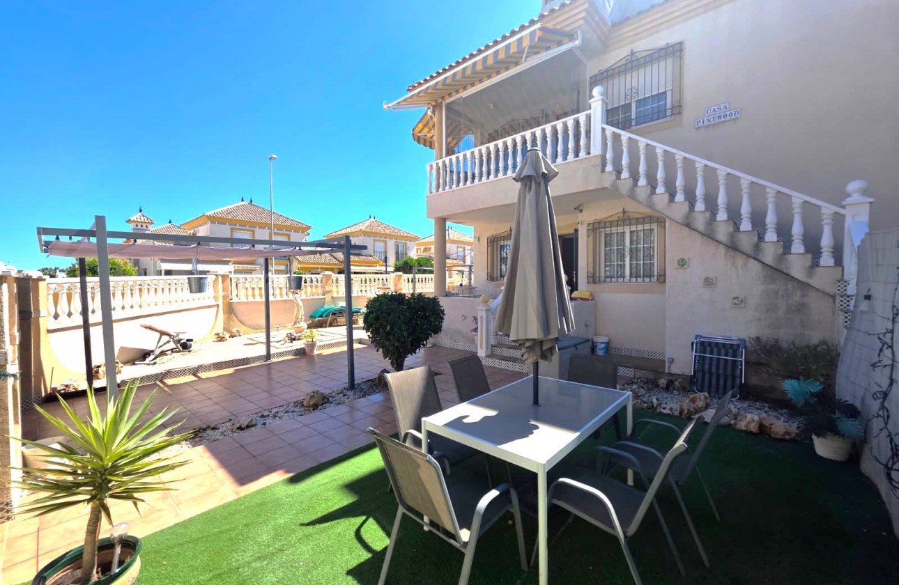 Wiederverkauf - Apartment - Orihuela Costa - Villamartín