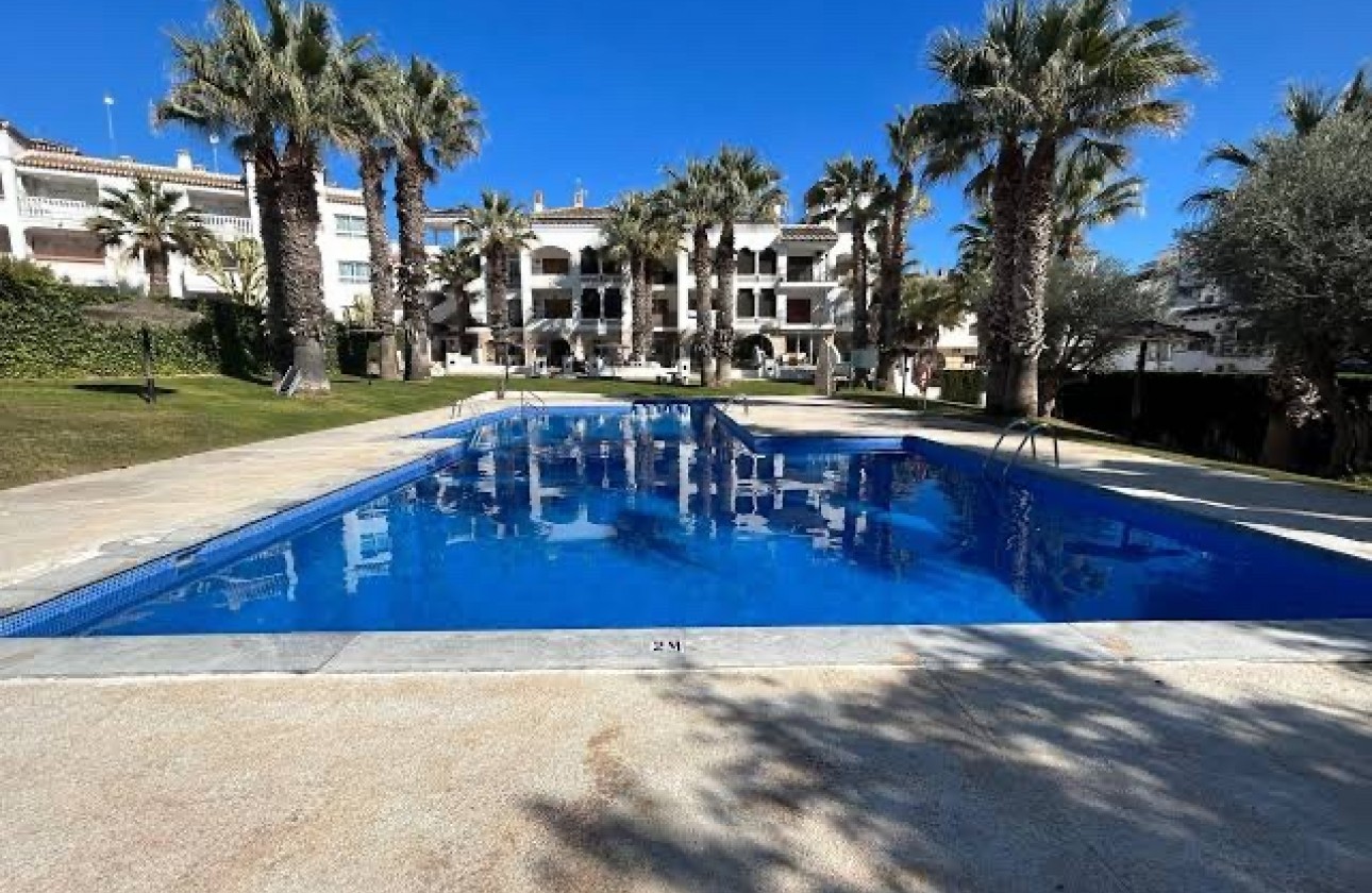 Wiederverkauf - Apartment - Orihuela Costa - Villamartín