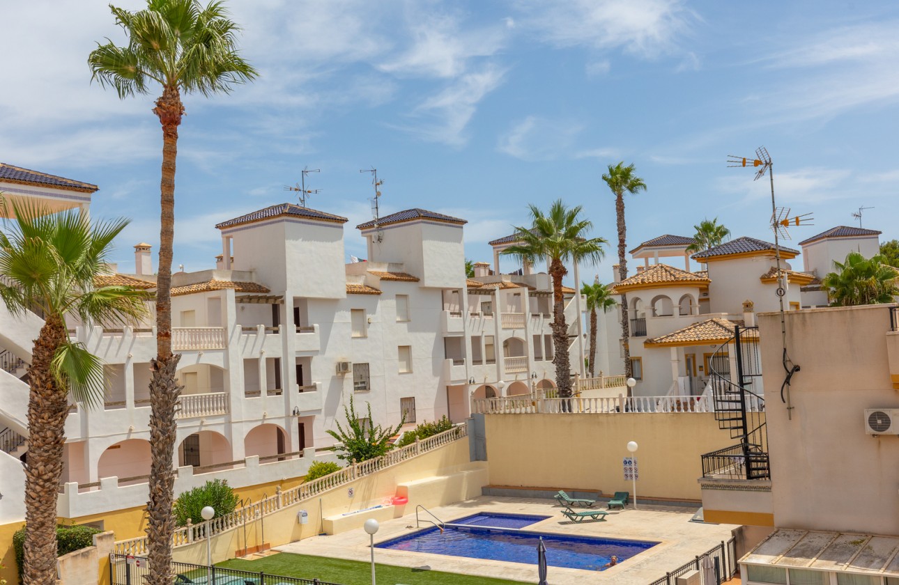 Wiederverkauf - Apartment - Orihuela - Villamartín