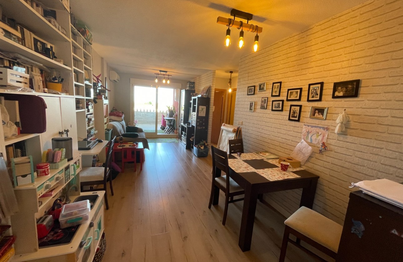 Wiederverkauf - Apartment - Rafal