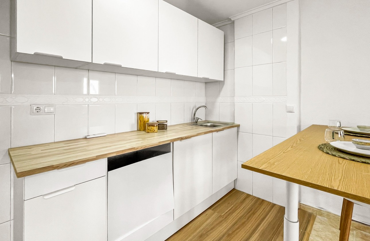 Wiederverkauf - Apartment - Torrevieja - Playa de los Locos