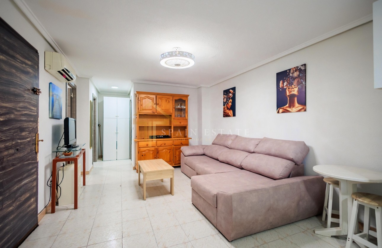 Wiederverkauf - Apartment - Torrevieja - Playa del Cura