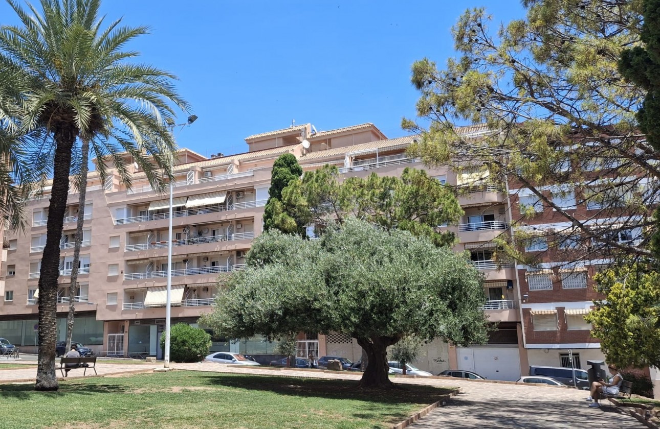 Wiederverkauf - Apartment - Torrevieja - Playa del Cura