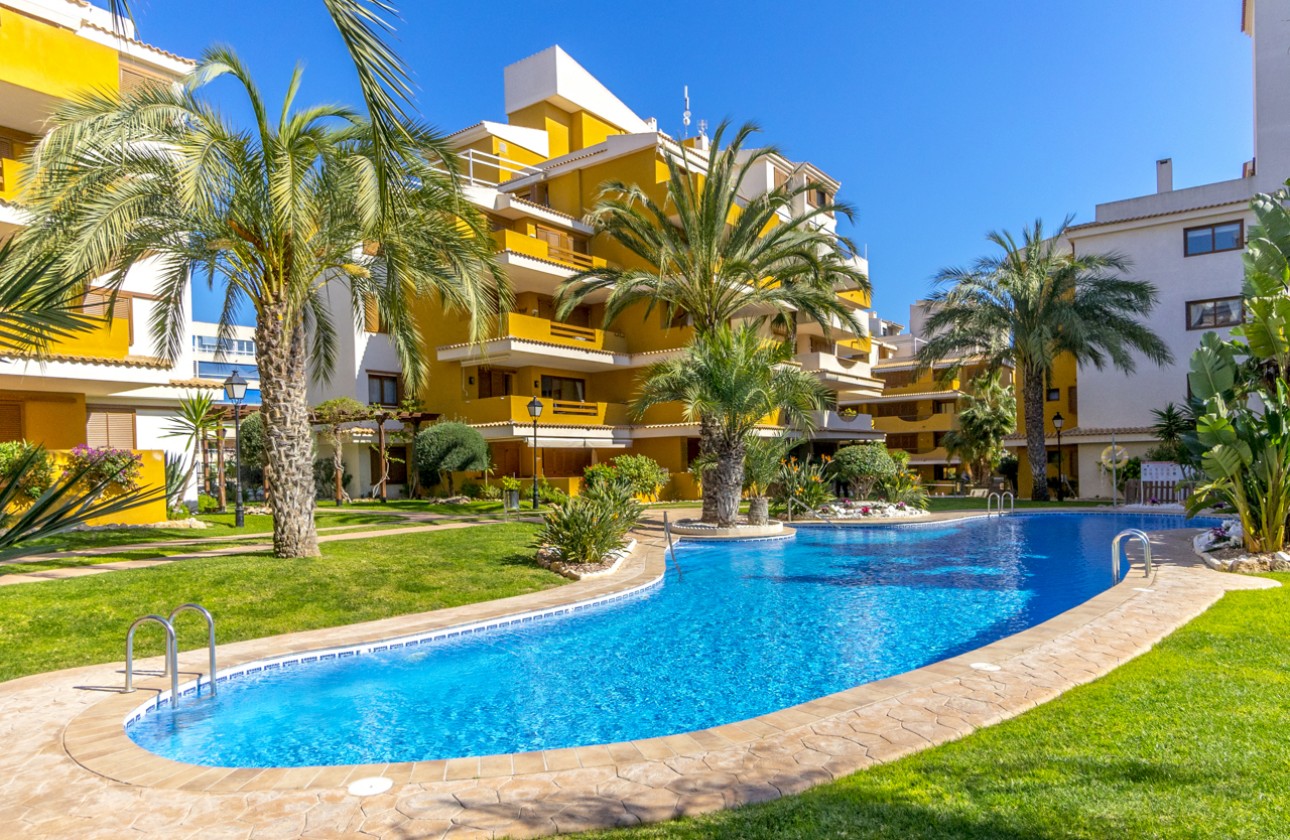 Wiederverkauf - Apartment - Torrevieja - Punta Prima