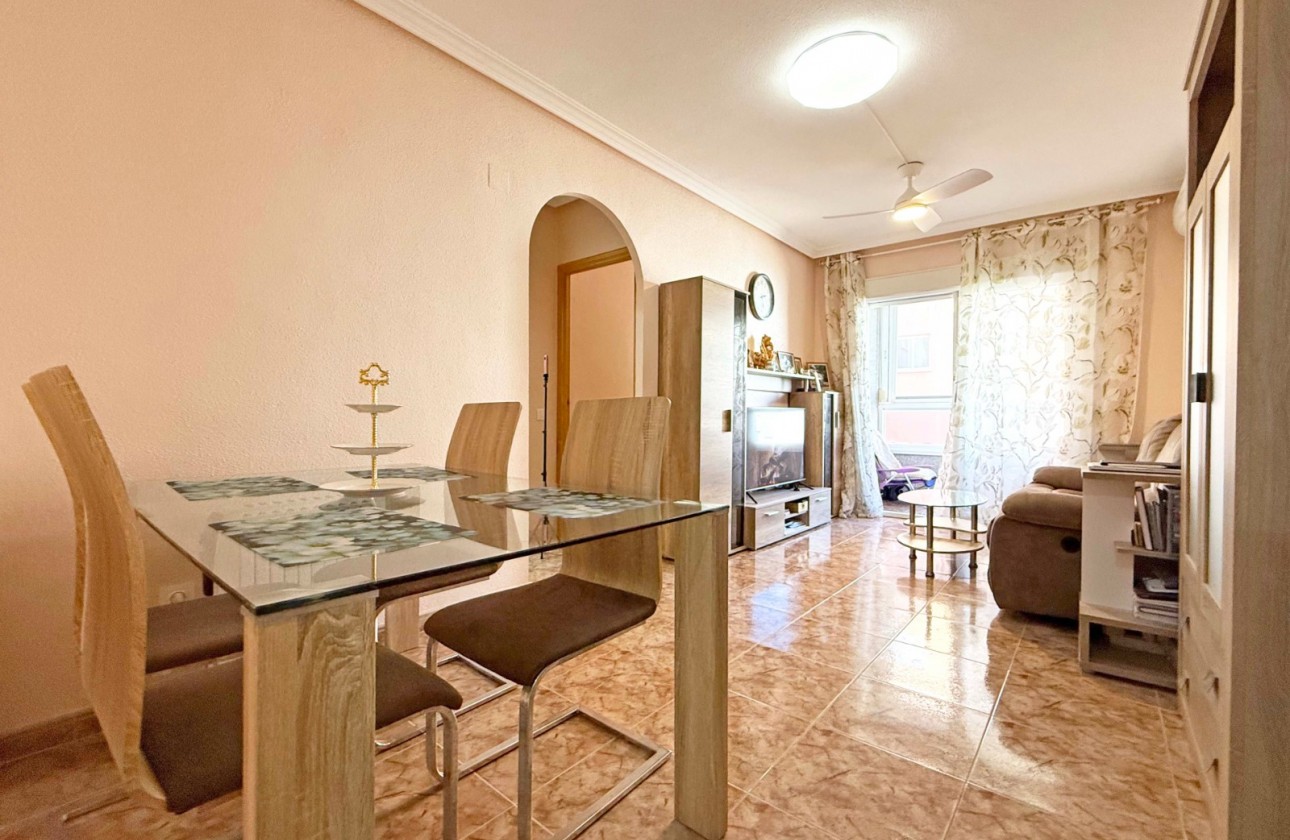 Wiederverkauf - Apartment - Torrevieja