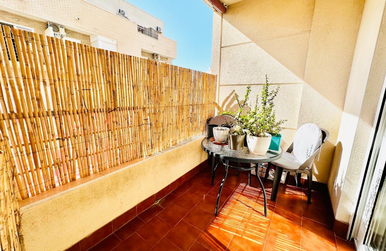 Wiederverkauf - Apartment - Torrevieja