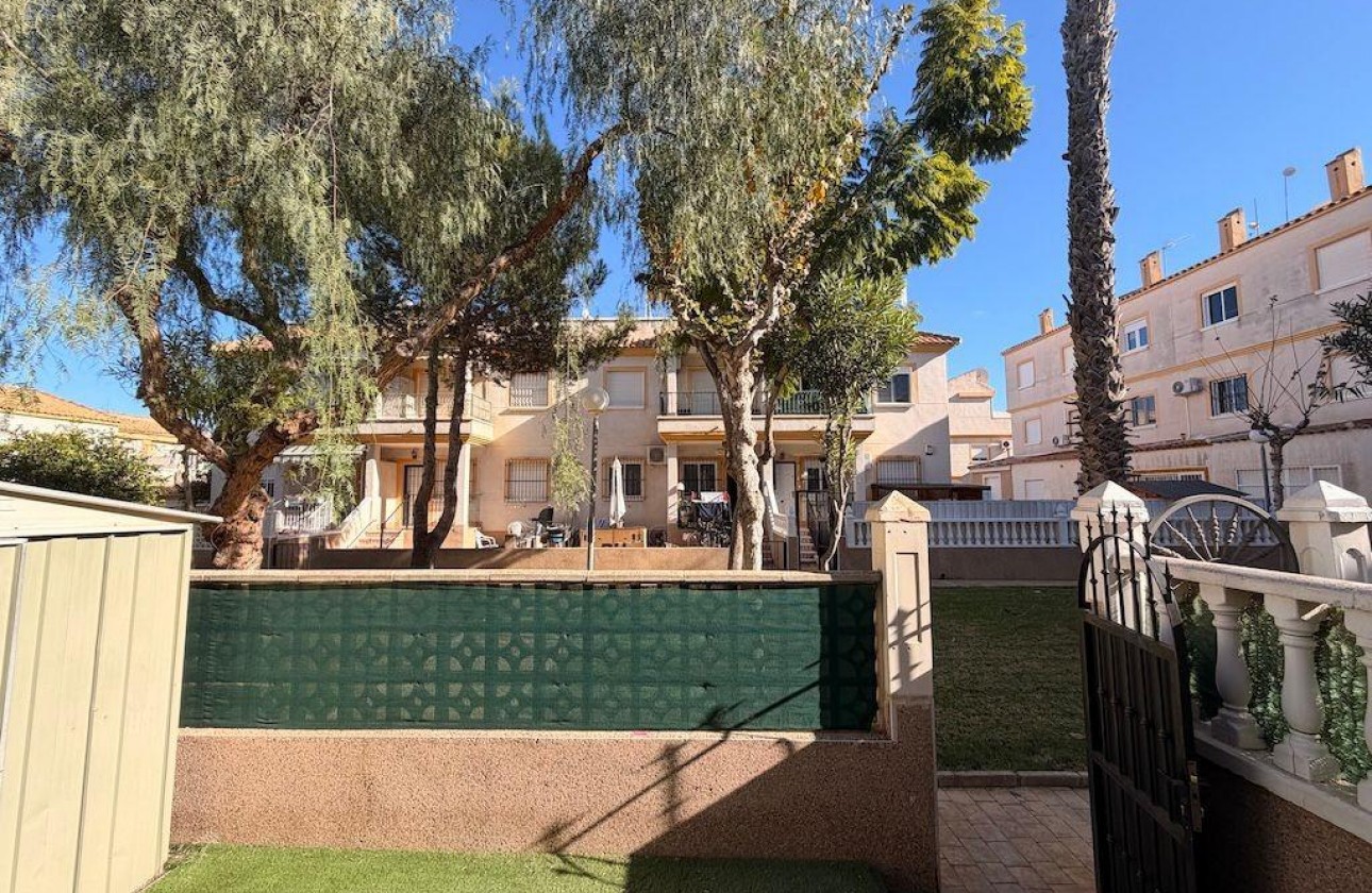 Wiederverkauf - Bungalow - Orihuela Costa - Villamartín