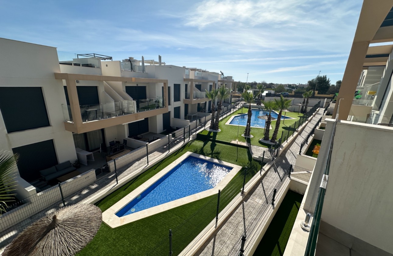 Wiederverkauf - Bungalow - Orihuela Costa - Villamartín