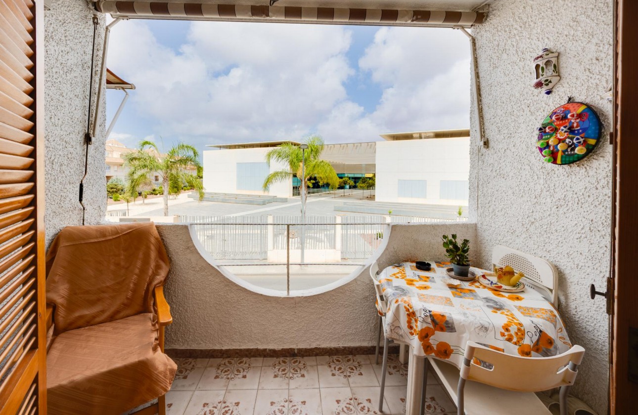 Wiederverkauf - Bungalow - Torrevieja - El Acequión - Los Náufragos