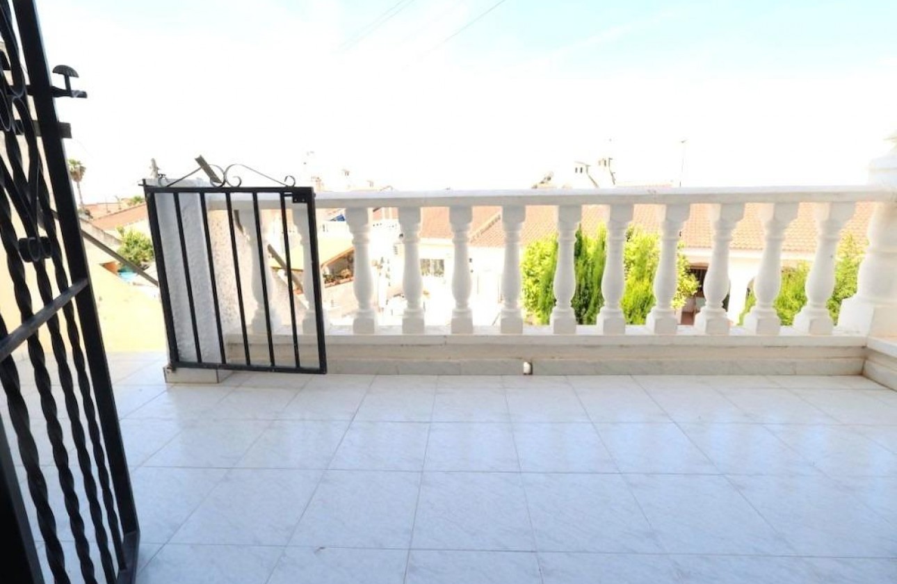 Wiederverkauf - Bungalow - Torrevieja - La Siesta - El Salado -  Torreta