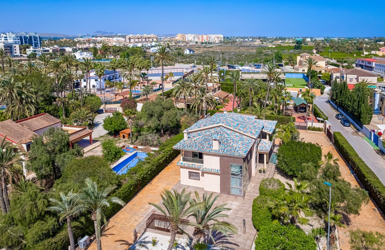 Wiederverkauf - Detached Villa - Elche