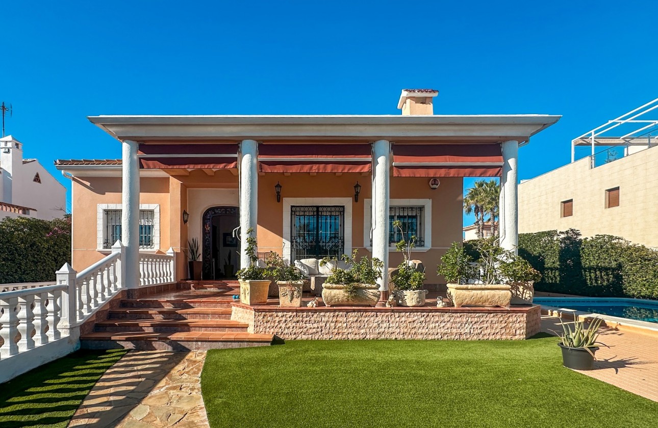 Wiederverkauf - Detached Villa - La Mata - Torrelamata - La Mata