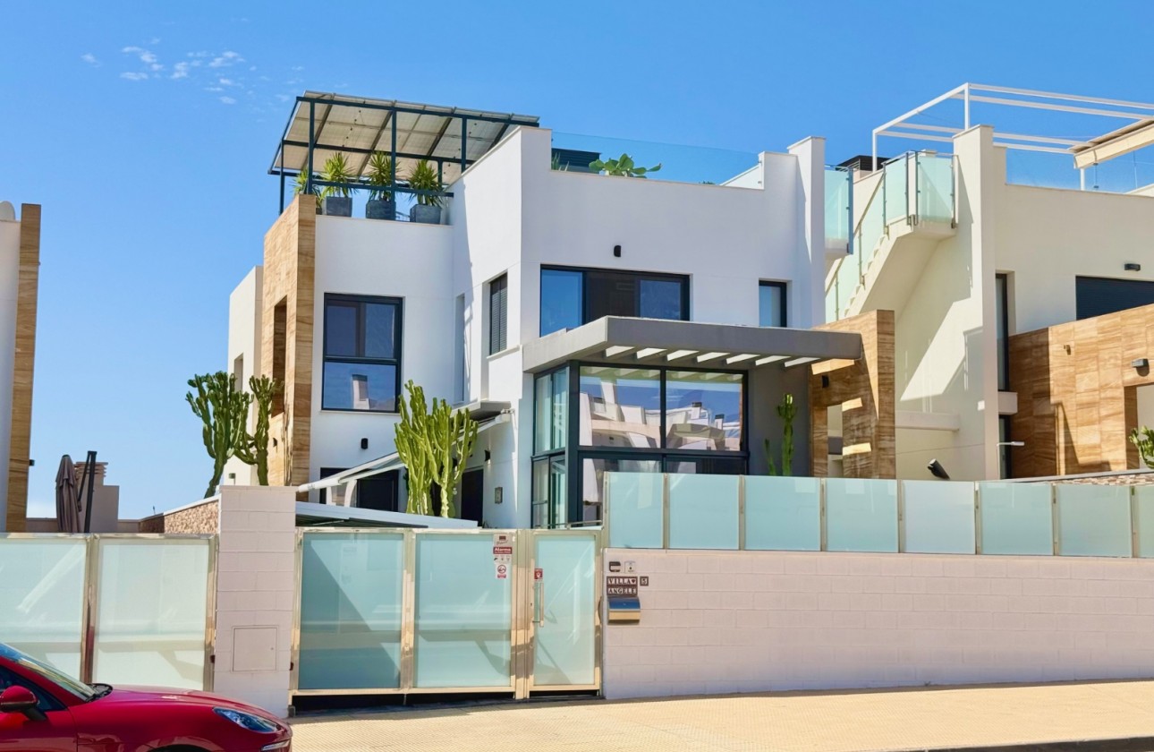 Wiederverkauf - Detached Villa - Orihuela Costa - Cabo Roig