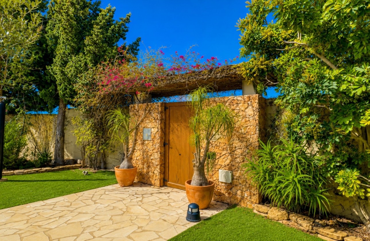 Wiederverkauf - Detached Villa - Orihuela Costa - Dehesa de campoamor