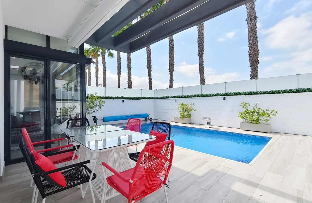 Wiederverkauf - Detached Villa - Orihuela Costa - Lomas de Cabo Roig