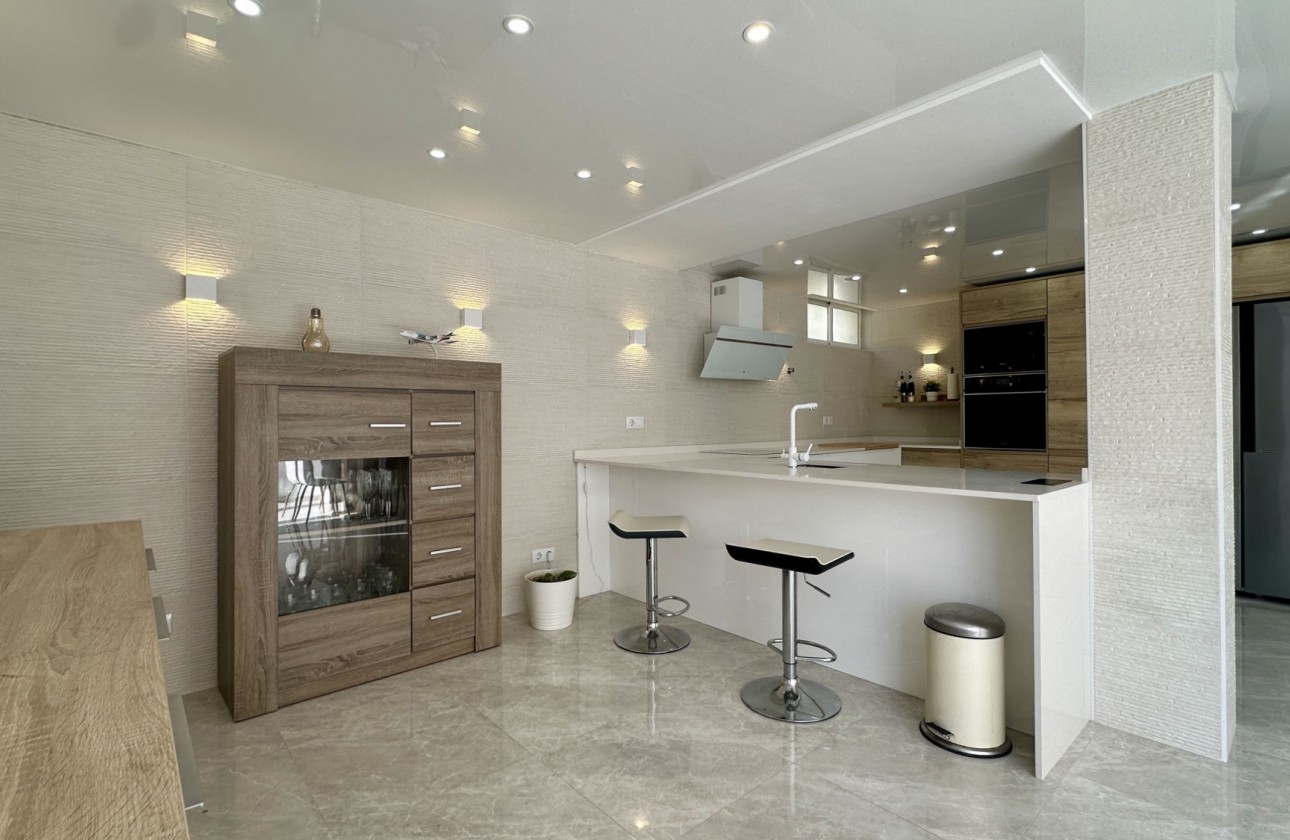 Wiederverkauf - Detached Villa - Orihuela Costa - Los Altos