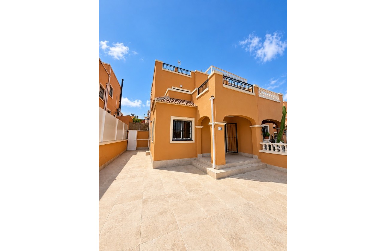 Wiederverkauf - Detached Villa - Orihuela Costa - Los Altos
