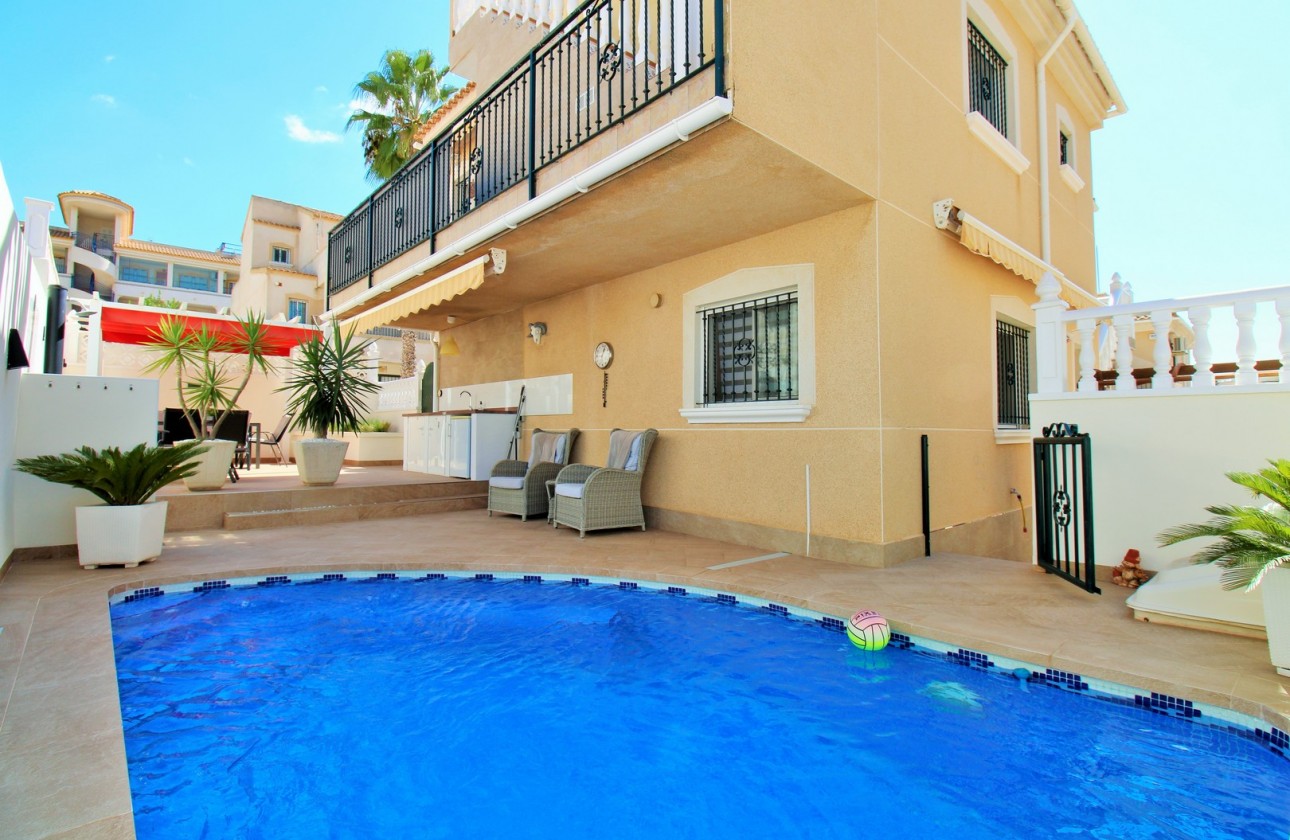 Wiederverkauf - Detached Villa - Orihuela Costa - Villamartín