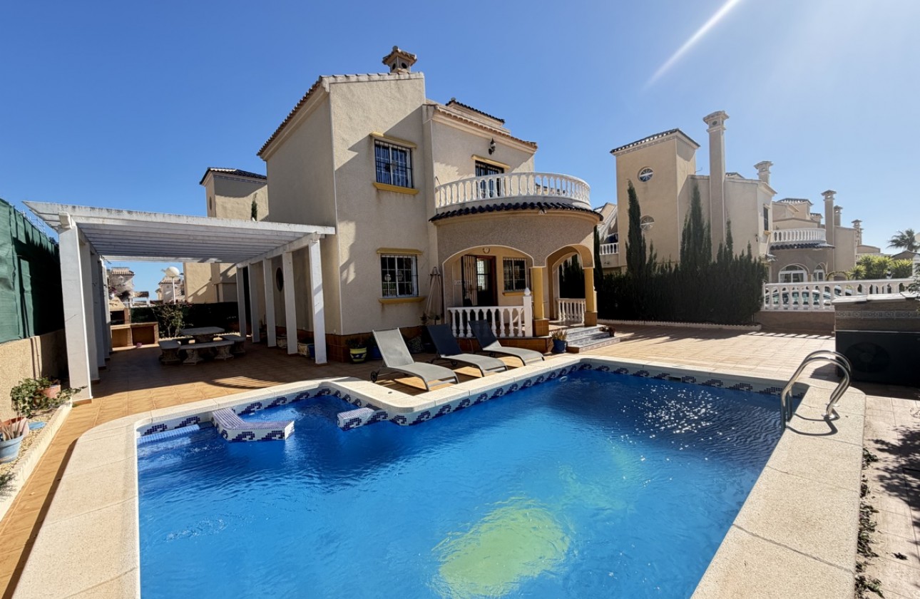 Wiederverkauf - Detached Villa - Orihuela Costa - Villamartín