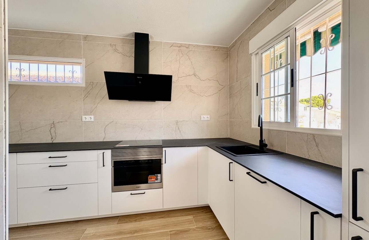 Wiederverkauf - Detached Villa - Orihuela - Los Balcones - Los Altos del Edén
