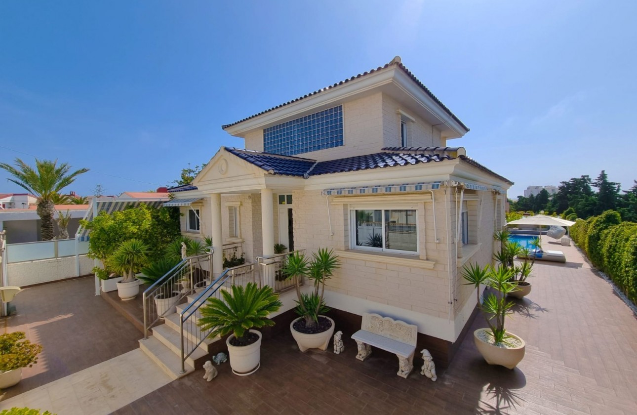 Wiederverkauf - Detached Villa - Torrevieja - Torrelamata - La Mata