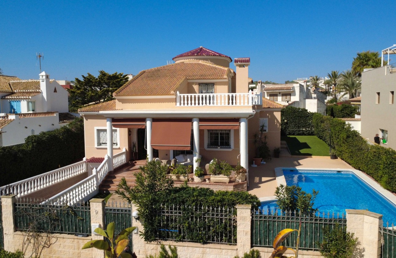 Wiederverkauf - Detached Villa - Torrevieja - Torrelamata - La Mata