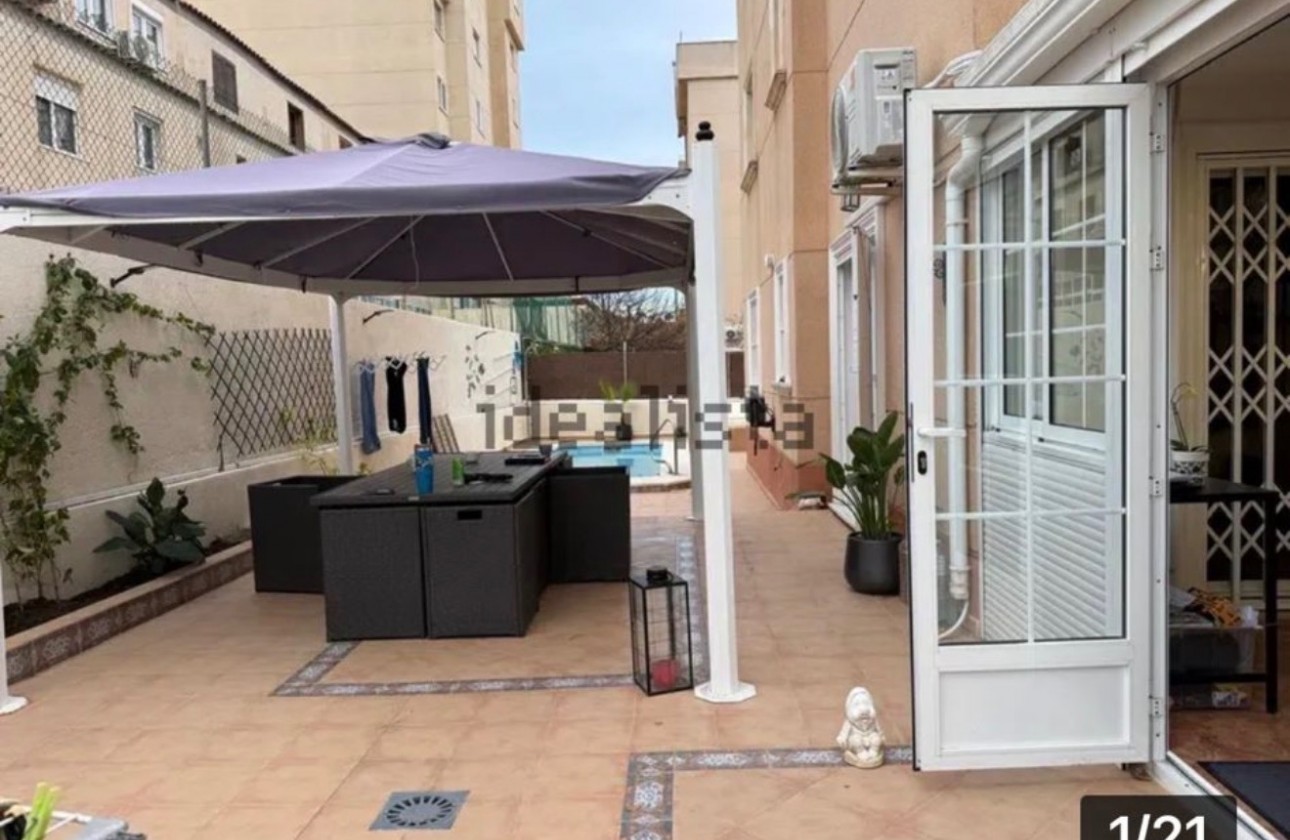 Wiederverkauf - Detached Villa - Torrevieja