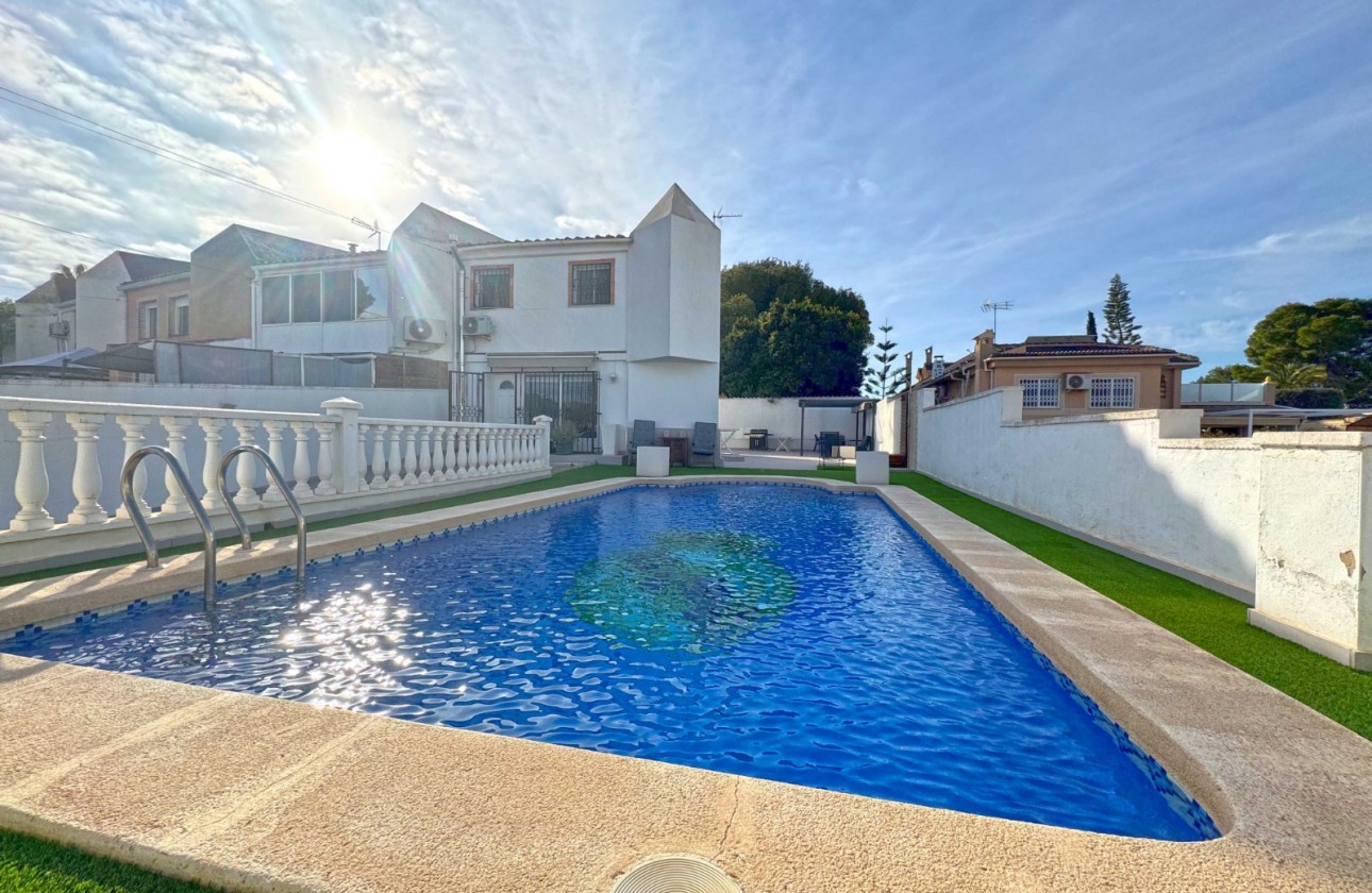 Wiederverkauf - House - Torrevieja - Los Balcones - Los Altos del Edén